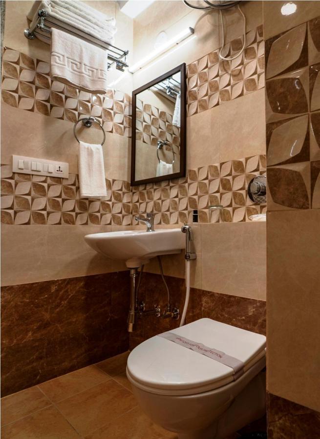 Hotel Wonder Cliff Udaipur Exterior foto